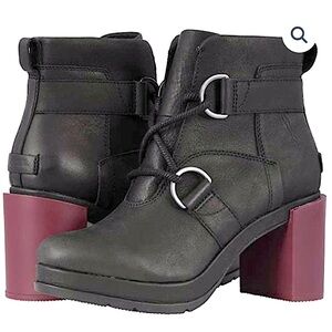 Sorel; Women’s Margo Lace Boot